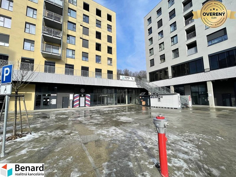 PREŠOV-OBCHODNÝ PRIESTOR-PREDAJŇA V NOVOSTAVBE,317 m2,SÍDLISKO III.