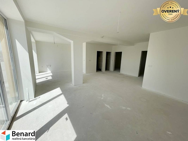 PREŠOV-3 IZBOVÝ BYT, NOVOSTAVBA, 85 m2,SOLIVAR.,UL. ZLATOBANSKÁ