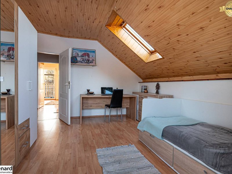 RODINNÝ DOM NA PREDAJ, POZEMOK 1014m2, SVINIA , OKR.PREŠOV