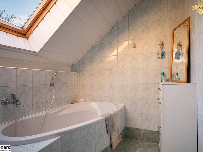 RODINNÝ DOM NA PREDAJ, POZEMOK 1014m2, SVINIA , OKR.PREŠOV