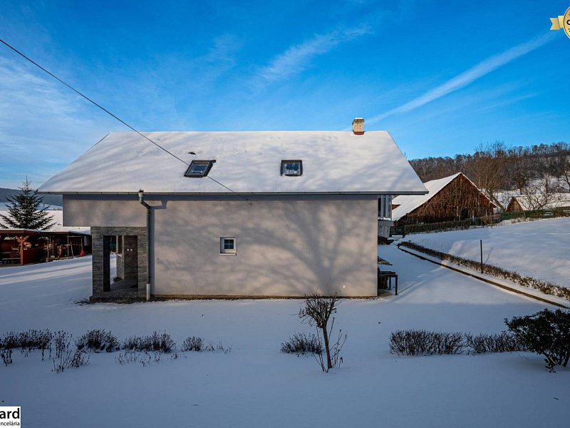 RODINNÝ DOM NA PREDAJ, POZEMOK 1014m2, SVINIA , OKR.PREŠOV