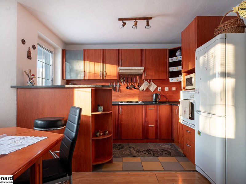 RODINNÝ DOM NA PREDAJ, POZEMOK 1014m2, SVINIA , OKR.PREŠOV