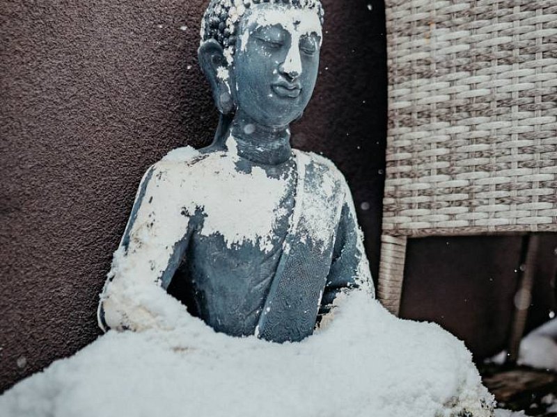 2 IZB. BYT, KOMPLETNE ZARIADENÝ, S VLASTNÝM PARK. STÁTIM a TERASOU