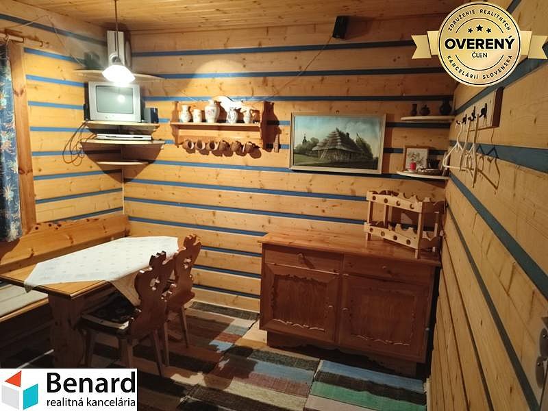 CHALUPA 190 m2, NA POZEMKU 637 m2,  ŽDIAR 