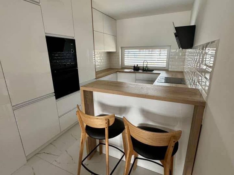 NOVOSTAVBA 2 RODINNÝCH DOMOV, LESNICA, SL