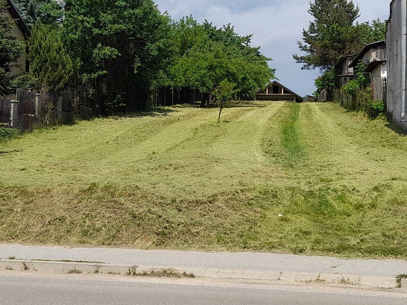 ZNÍŽENA CENA, POZEMOK v STREDE MEDZAN, 1351 m2, VHODNÝ NA VÝSTAVBU RD.