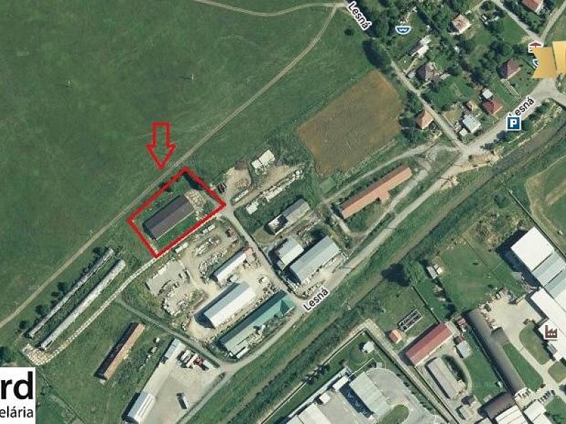 Na predaj MULTIFUNKČNÝ OBJEKT v KAPUŠANOCH, POZEMOK 2649 m2.