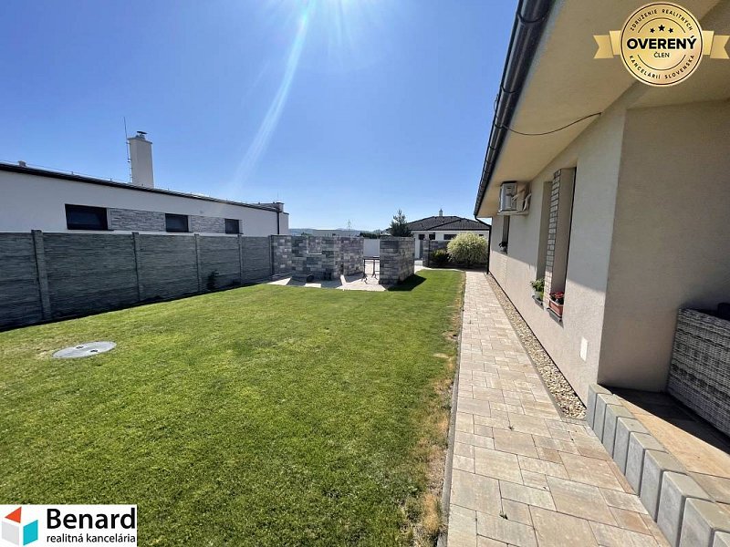 PREŠOV-LUKRATÍVNY RODINNÝ DOM,POZEMOK 820 m2, VLČIE DOLY