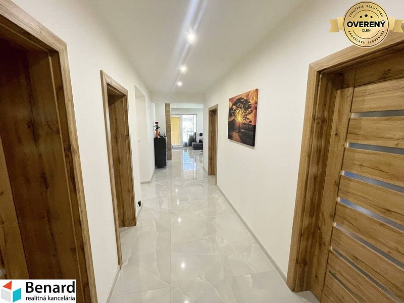 PREŠOV-LUKRATÍVNY RODINNÝ DOM,POZEMOK 820 m2, VLČIE DOLY