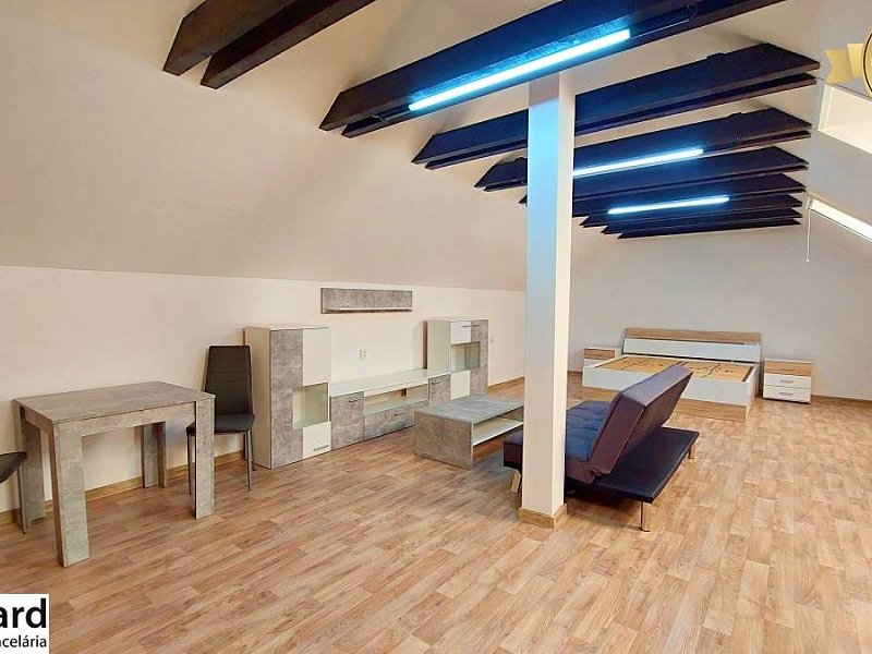 NA PREDAJ POLYFUNKČNÝ DOM NA UL. SLOVENSKÁ, PREŠOV. 