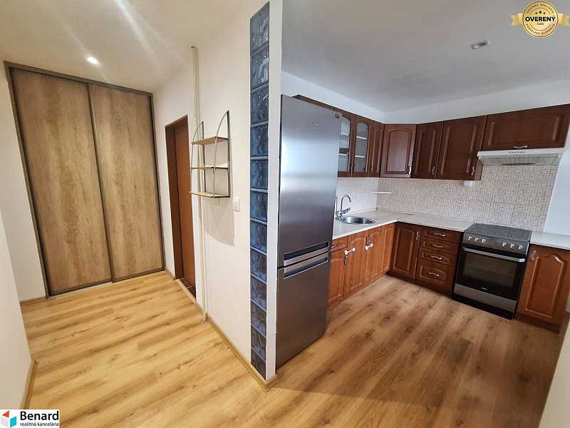 PRENAJATÉ 2 IZBOVÝ TEHLOVÝ BYT,55 M2,PREŠOV, ŠIRŠIE CENTRUM