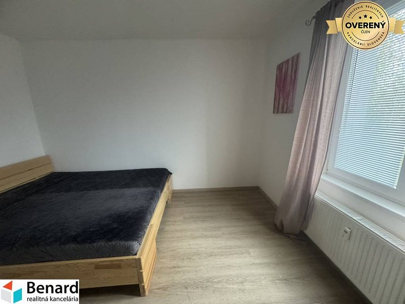 Na prenájom 2-izbový byt v centre mesta Poprad