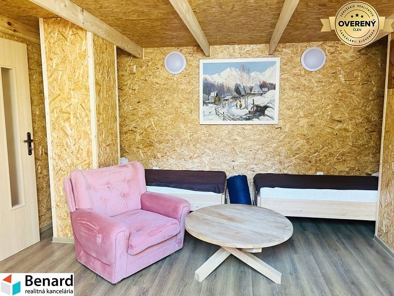 RODINNÝ DOM NA BÝVANIE A PODNIKANIE,1630 M2, SABINOVSKÁ Ul., PREŠOV