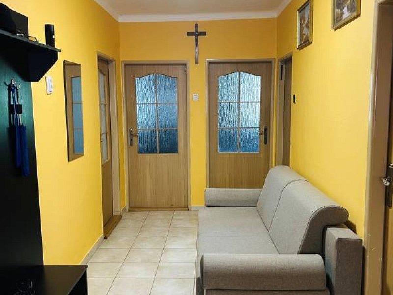 RODINNÝ DOM NA BÝVANIE A PODNIKANIE,1630 M2, SABINOVSKÁ Ul., PREŠOV
