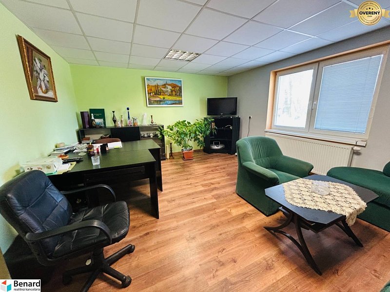 RODINNÝ DOM NA BÝVANIE A PODNIKANIE,1630 M2, SABINOVSKÁ Ul., PREŠOV