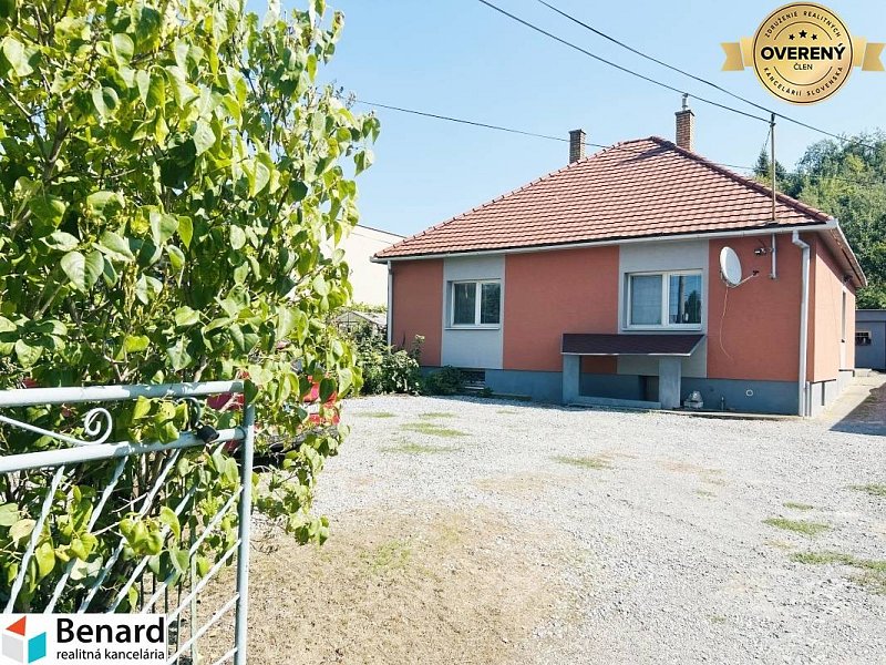 RODINNÝ DOM NA BÝVANIE A PODNIKANIE,1630 M2, SABINOVSKÁ Ul., PREŠOV
