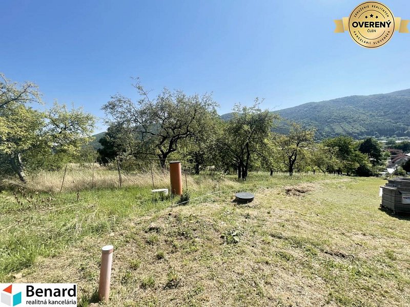 PEČOVSKÁ NOVÁ VES-OKR. SABINOV, POZEMOK, 563 m2,UL.NA PEČOVEC 