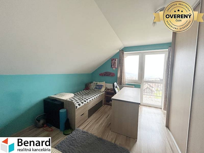 5- IZBOVÝ RODINNÝ DOM ,1354 m2, OKRUŽNÁ, OKR.PREŠOV