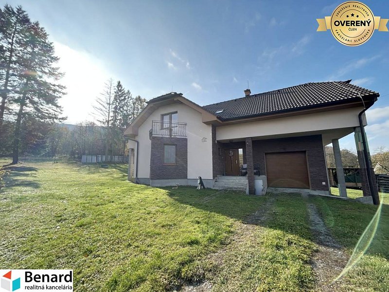 5- IZBOVÝ RODINNÝ DOM ,1354 m2, OKRUŽNÁ, OKR.PREŠOV