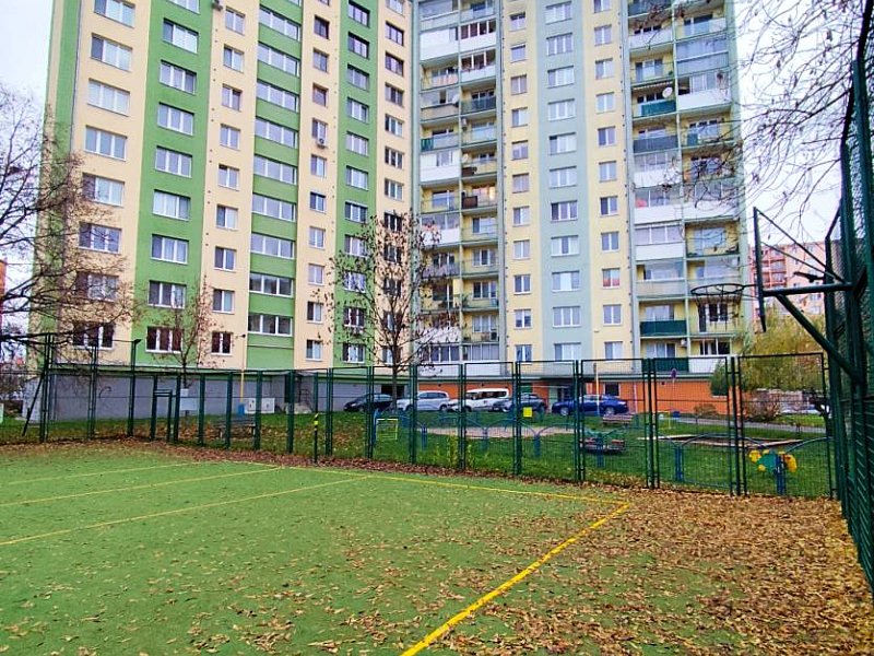 3 IZBOVÝ BYT, 74 M2+LOGGIA, JUŽNÁ TRIEDA, KOŠICE