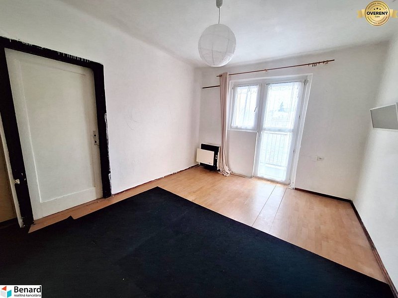 TEHLOVÝ 2 IZBOVÝ BYT, BALKÓN, PREŠOV, ŠIRŠIE CENTRUM