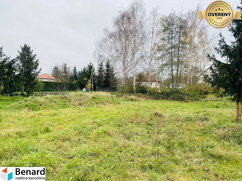 POZEMOK NA PREDAJ, 663M3, LADA, LEN 10 KM OD PREŠOVA