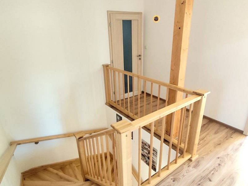 LIPANY, 2 PODLAŽNÝ RODINNÝ DOM S GARÁŽOU, 644 M2, UL. ROVINKY