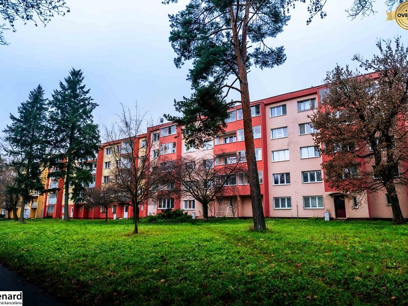 Na prenájom moderný 2-izbový byt 