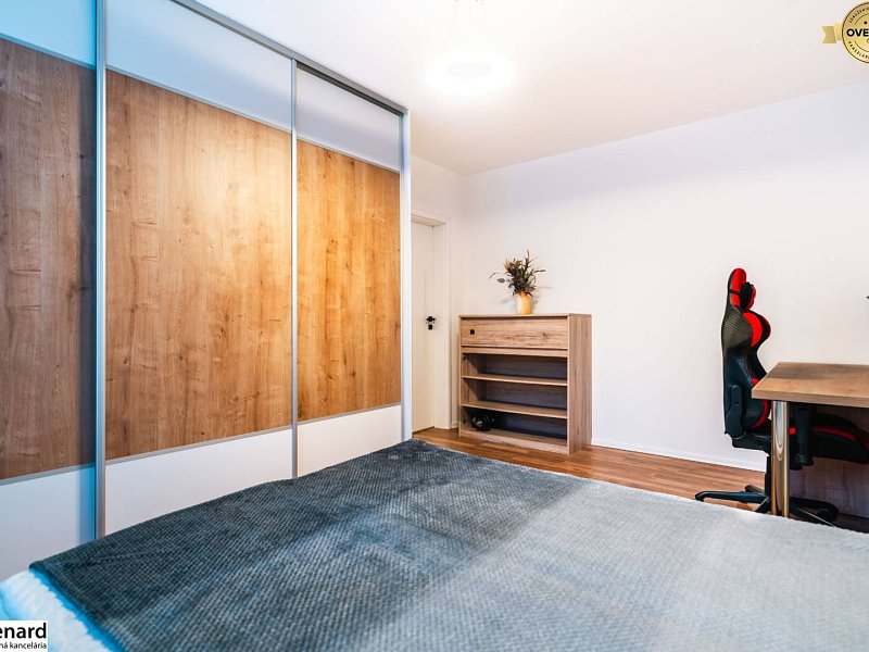 Na prenájom moderný 2-izbový byt 