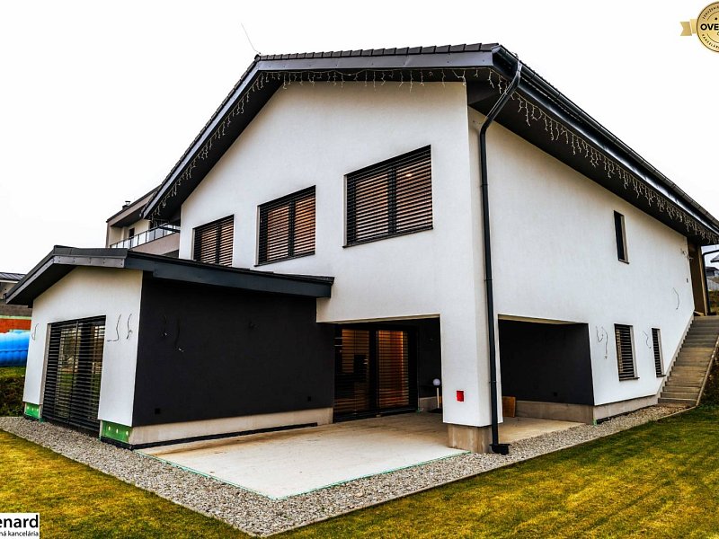 Na predaj luxusný rodinný dom