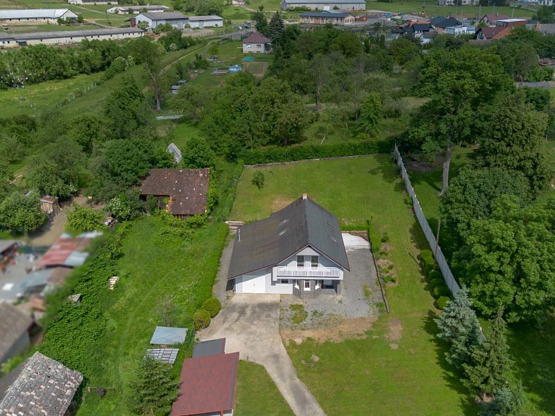 RODINNÝ DOM NA PREDAJ, POZEMOK 1014m2, SVINIA , OKR.PREŠOV