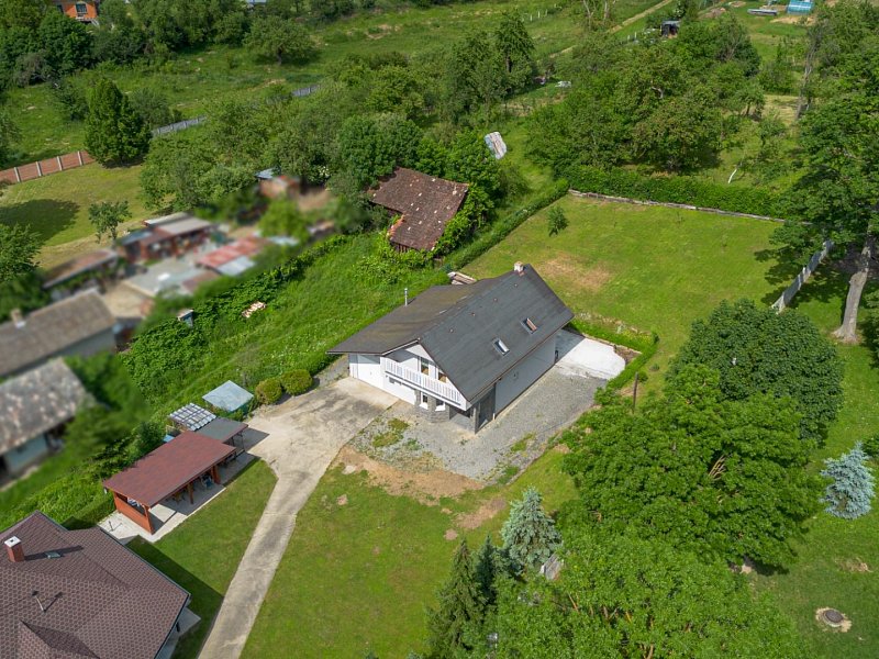 RODINNÝ DOM NA PREDAJ, POZEMOK 1014m2, SVINIA , OKR.PREŠOV