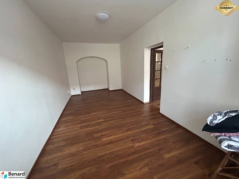 BUDOVA, OBJEKT NA PRENÁJOM, CENTRUM, GARBIARSKA UL.