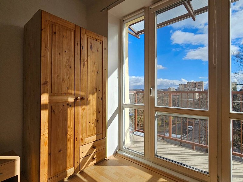 Svetlý 2  izbový byt na prenájom v skvelej lokalite KE - Sever