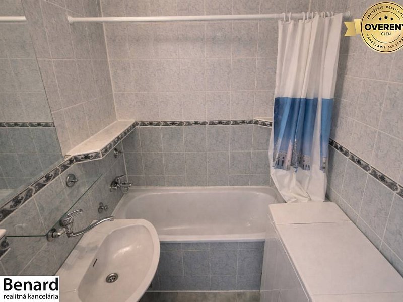 NA PRENÁJOM 1,5 IZBOVÝ, UL. MIEROVÁ