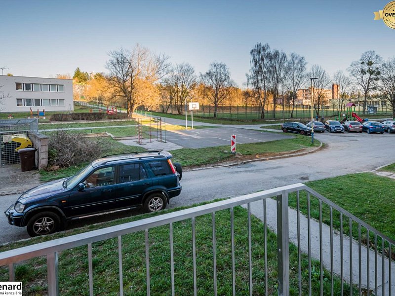 NA PREDAJ 2 IZB. BYT, ŠIRŠIE CENTRUM PREŠOVA, 58 m2