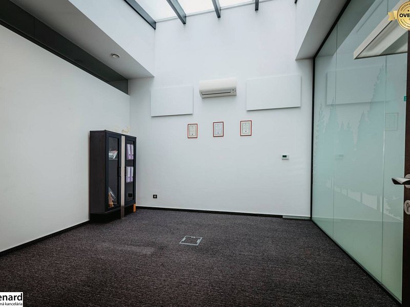 NA PRENÁJOM REPREZENTATÍVNE PRIESTORY 215,29 M2, STANICA – SOLIVARIA 