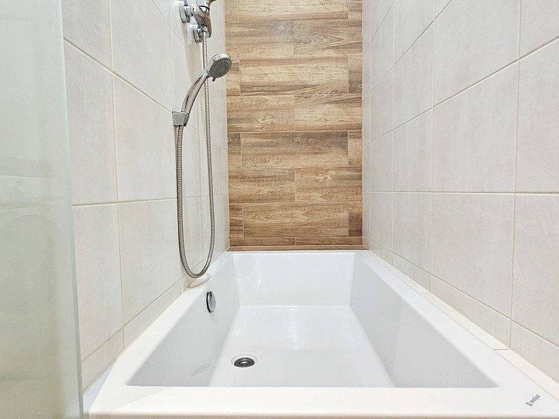 2 izbový byt na prenájom - Nad jazerom, Azovská ul.