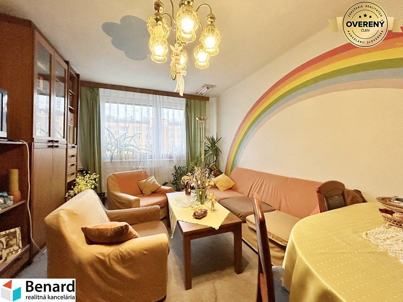 NA PREDAJ 3-IZBOVÝ BYT  S LODŽIOU, 67m2,  OKTÓBROVÁ ul,, PREŠOV