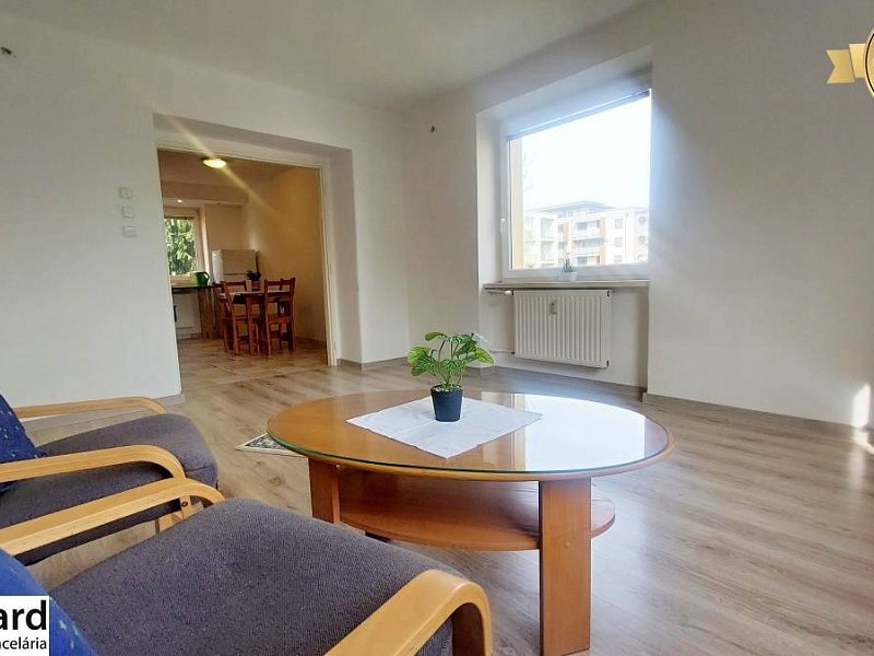 Na PRENÁJOM, VEĽKÝ 2 izb. TEHLOVÝ BYT, SÍDLISKO II., PREŠOV 