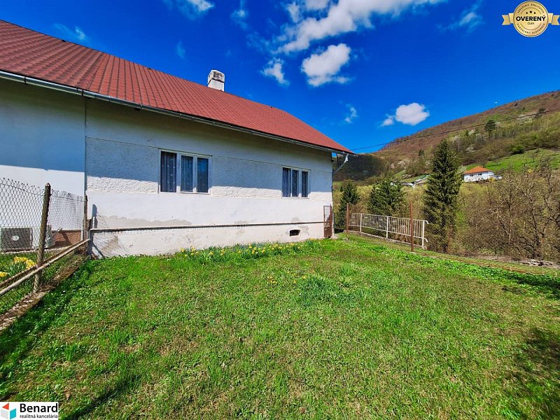 NA PREDAJ CHALUPA/RODINNÝ DOM, POZEMOK 15 ÁROV, GELNICA