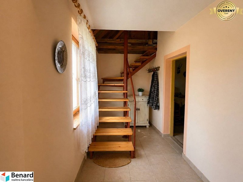 Na predaj rodinný dom vo Vislanke s pozemkom o výmere 898 m²