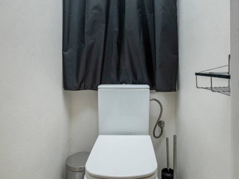 NA PREDAJ SLNEČNÝ 2 izb. byt, ŠIRŠIE CENTRUM s VÝHĽADOM do záhrad. 