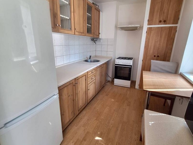NA PRENÁJOM 1 IZBOVÝ TEHLOVÝ BYT, 34 M2, PREŠOV, KOŠICE - ŠACA
