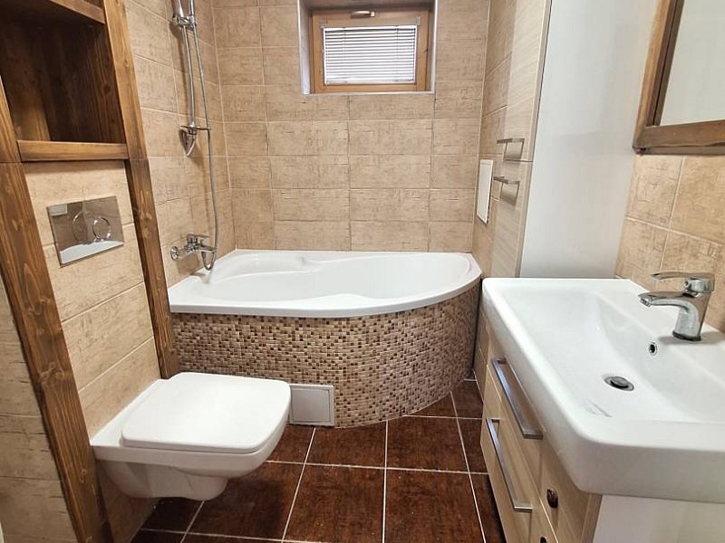 NA PRENÁJOM 2 IZBOVÝ TEHLOVÝ BYT, 55 M2, PREŠOV, ŠIRŠIE CENTRUM