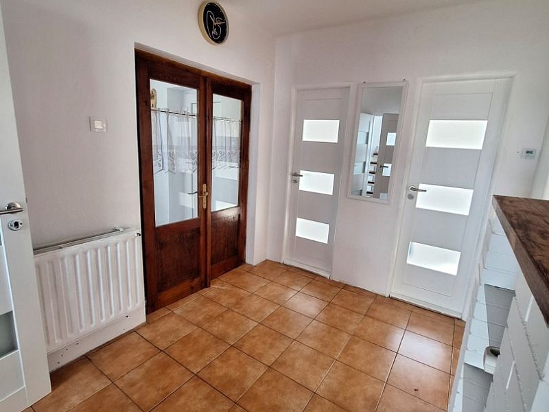 NA PRENÁJOM 3 IZBOVÝ RODINNÝ DOM, PREŠOV, ul. POD KAMENNOU BAŇOU