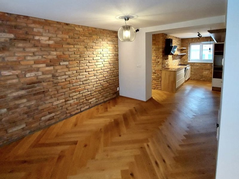 NA PRENÁJOM 2 IZBOVÝ BYT S BALKÓNOM, PREŠOV, UL. FR. KRÁĽA