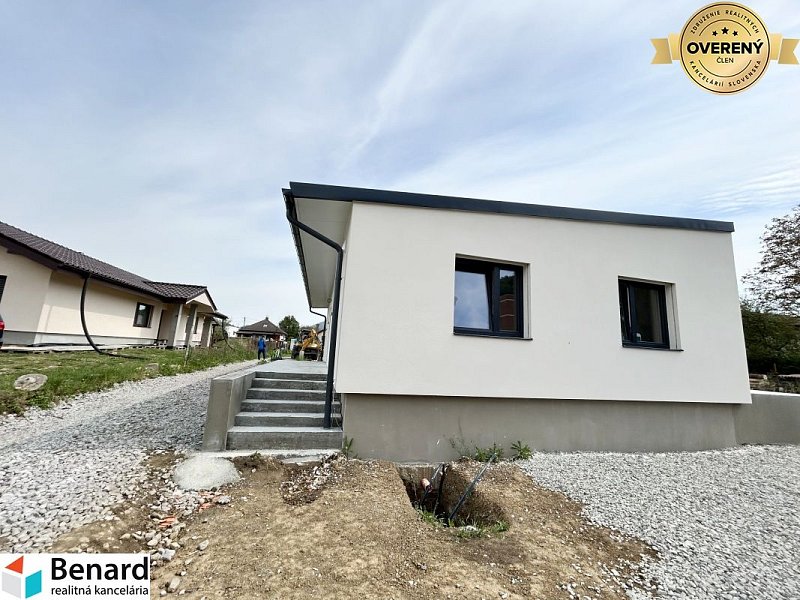 NOVOSTAVBA 4-IZBOVÝ RD VEĽKY ŠARIŚ, PÁR MIN.OD PREŠOVA