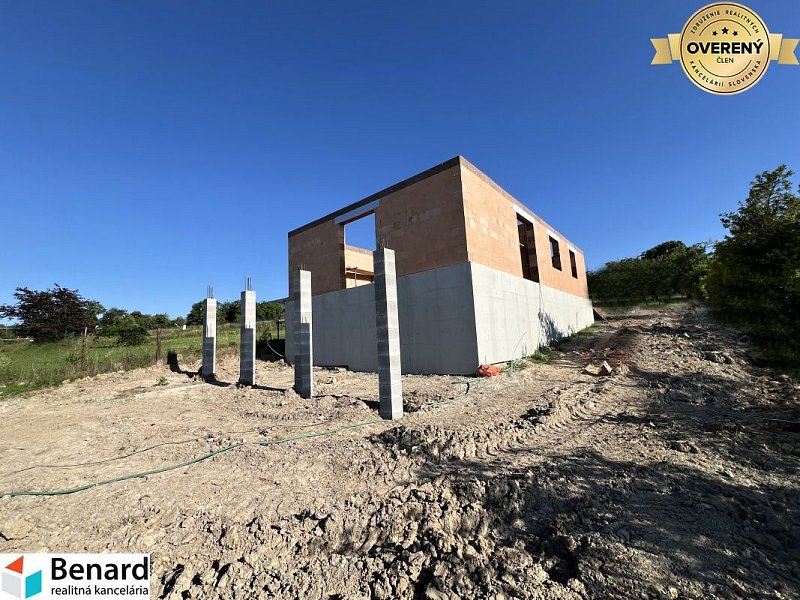 RODINNÝ DOM-NOVOSTAVBA, OKRUŽNÁ PRI PREŠOVE,POZEMOK  620 m2,HOLODOM