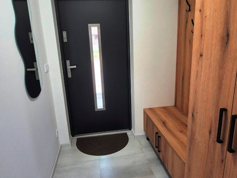 4 IZBOVÝ RODINNÝ DOM, NOVOSTAVBA, LESNICA